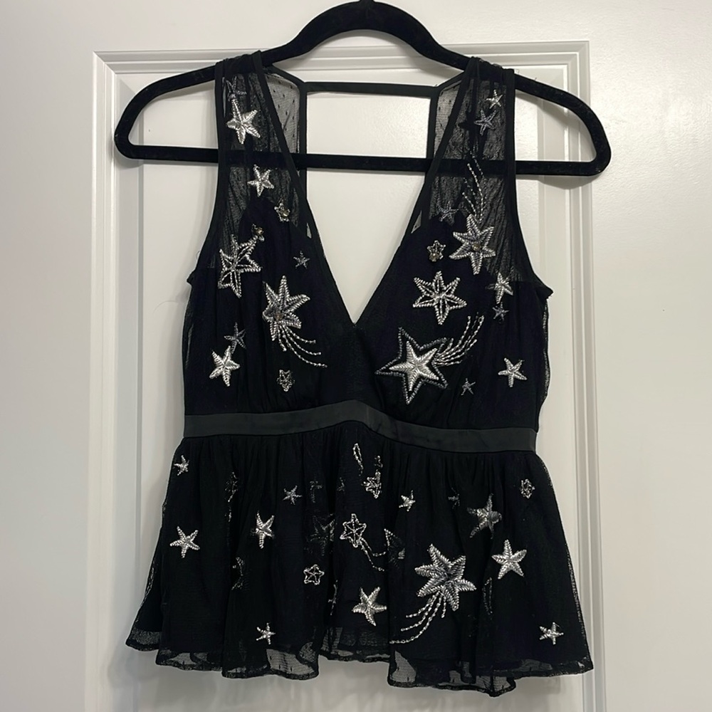 Express beaded star top! ⭐️ Free Shipping
